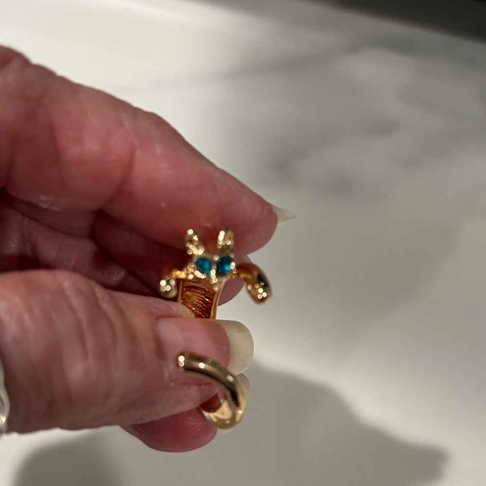 Elegant Gold Cat Wrap Ring.